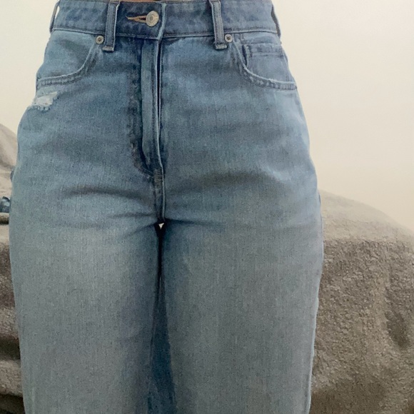 American Eagle Outfitters High Rise Blue Jeans - Picture 1 of 7